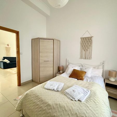 Komfortowy Apartament Z Tarasem W Poblizu Jeziora I Gor Sowich Bielawa  Exteriér fotografie