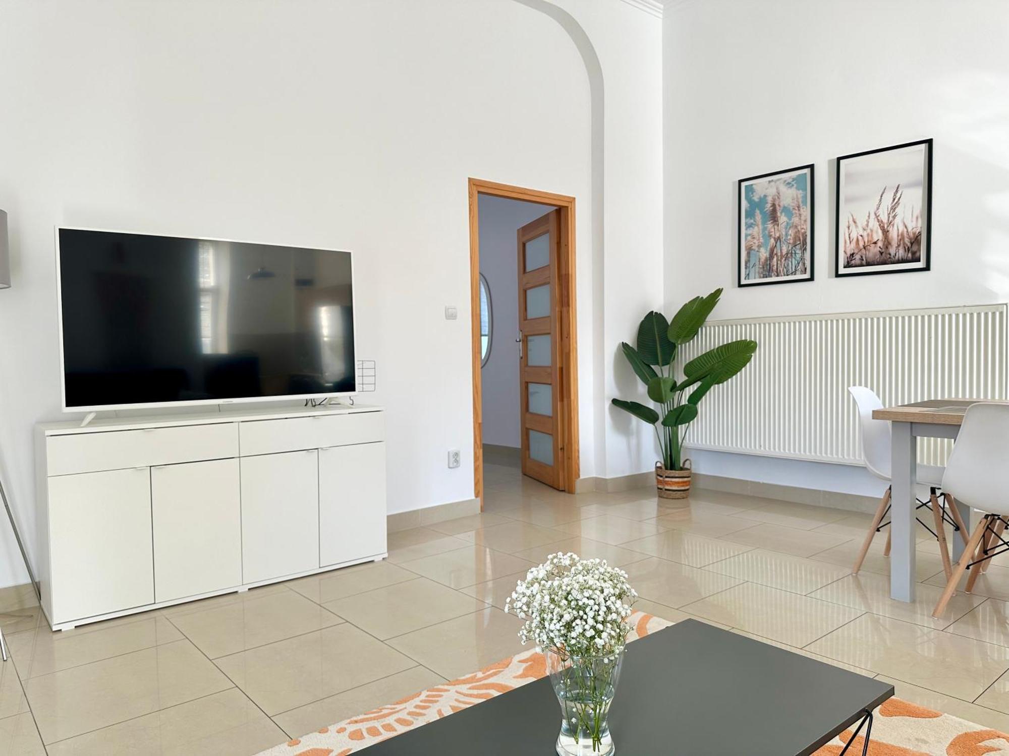 Komfortowy Apartament Z Tarasem W Poblizu Jeziora I Gor Sowich Bielawa  Exteriér fotografie
